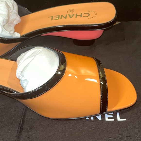 Authentic Chanel Mules orange/black size 41 - Picture 8 of 16